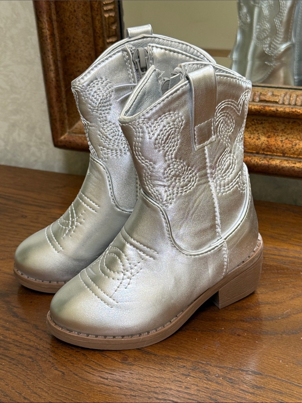 First Steps Metallic Silver Western Ankle Boots. Size 5.